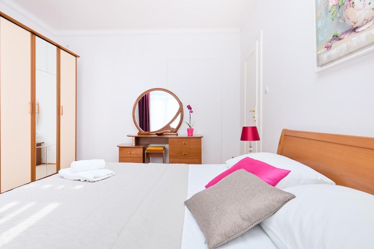 Seaview Apartment Ploce Дубровник Екстериор снимка